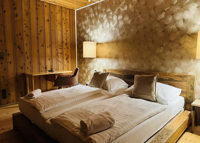 Hotel Nest
