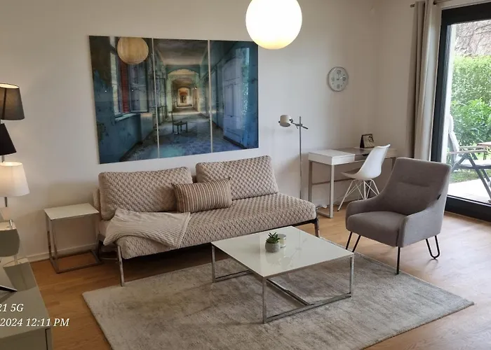 Luxi Luxurioeses Appartement Mit Terrasse Und Garten Mitten In Berlin