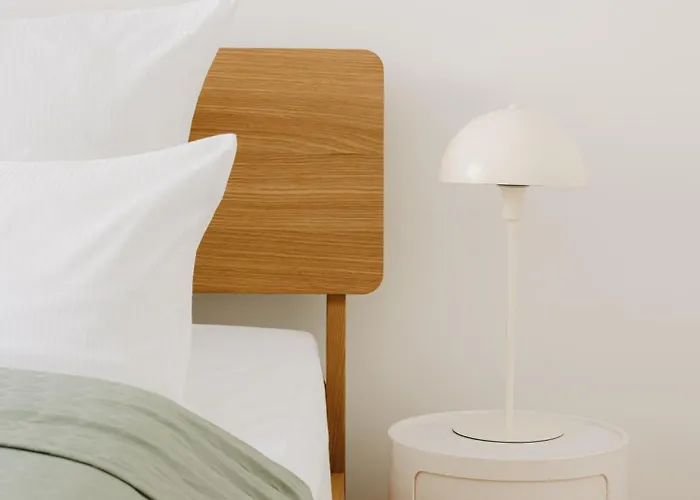 Nook X Salon - Gallery-Apartment In Friedrichshain