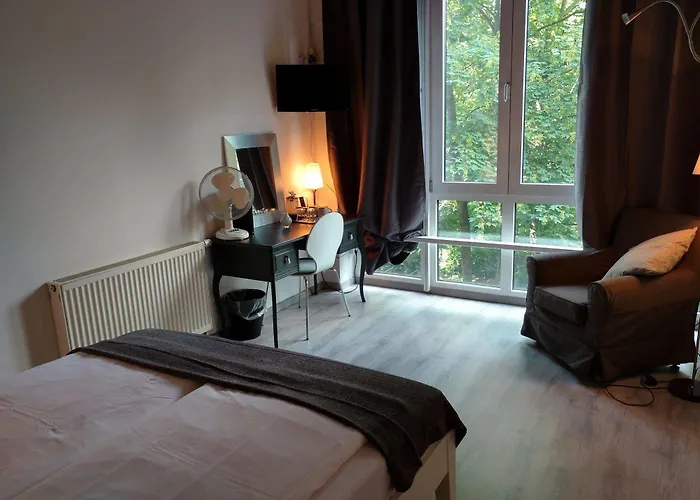 Midi Inn Parkhotel Mitte