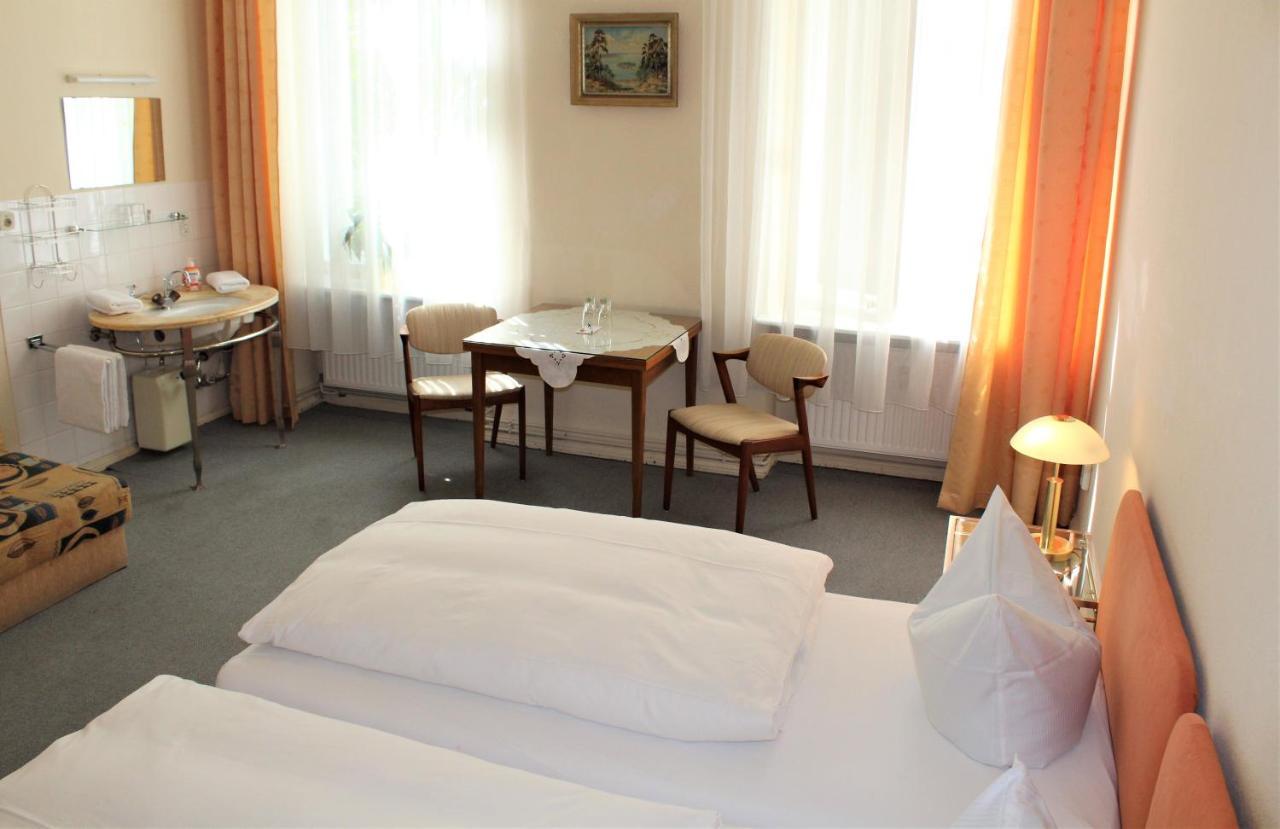Guest house Brinn 3*