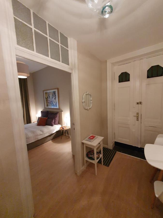 Apartment West