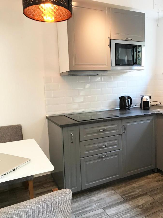Apartment Designer With Terrace & Free Parking *