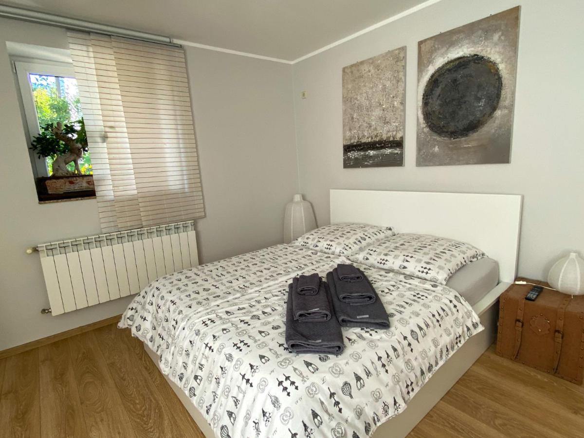 Green Caroline Apartment Berlin