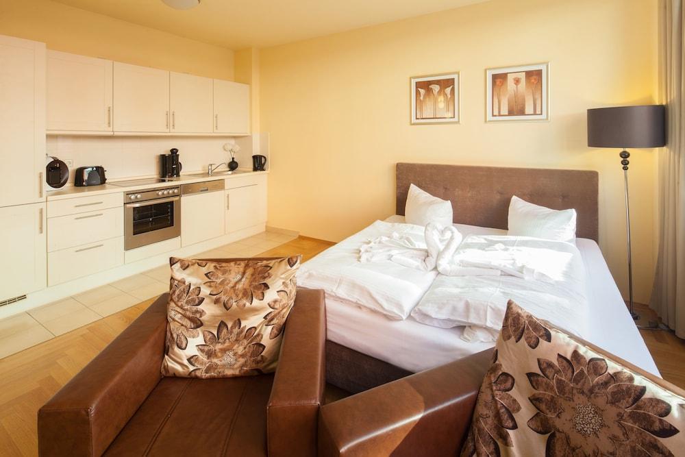 Youth Apartments - Ku'Damm Berlin