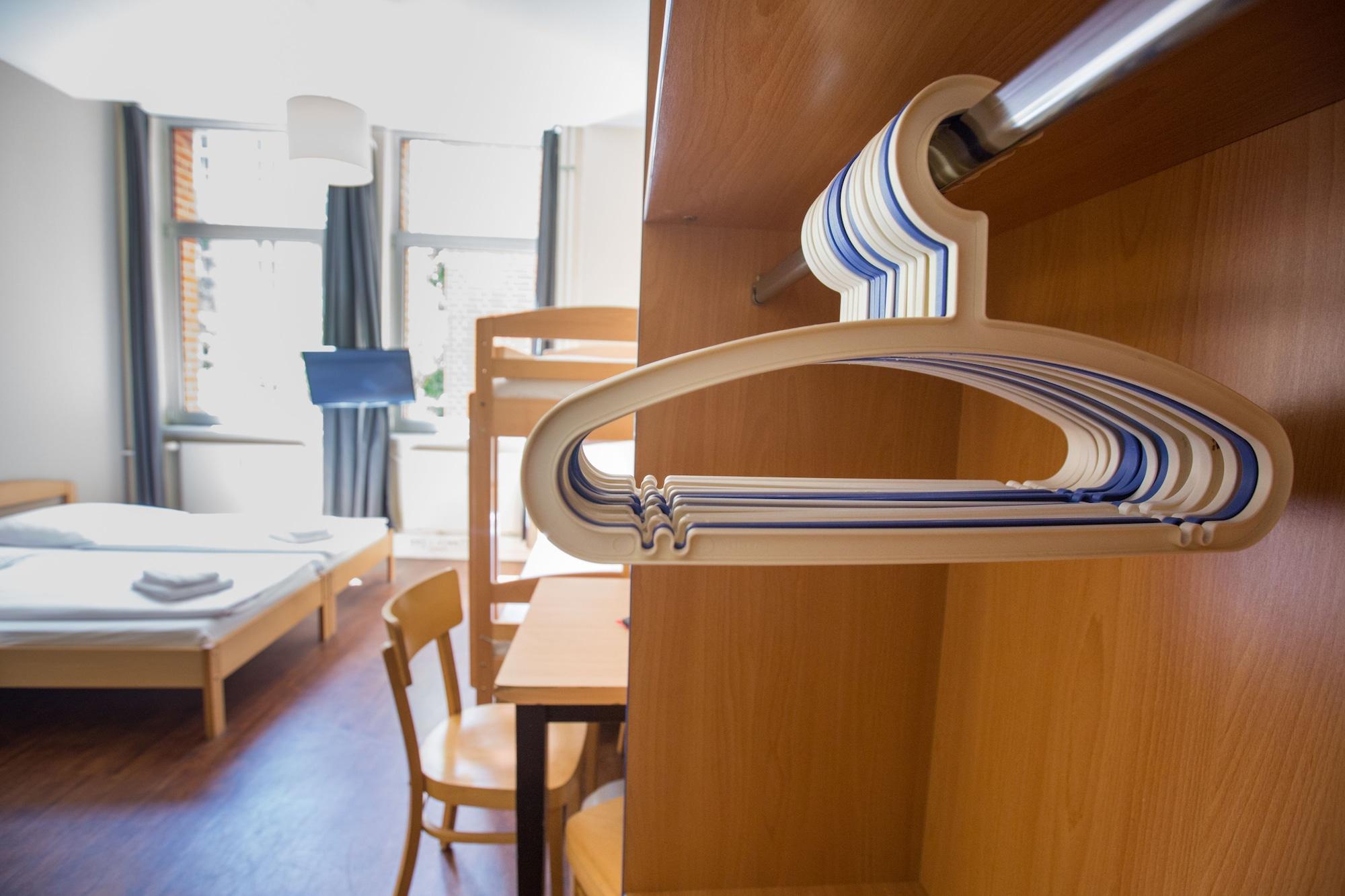 Acama & Kreuzberg Hotel 2*