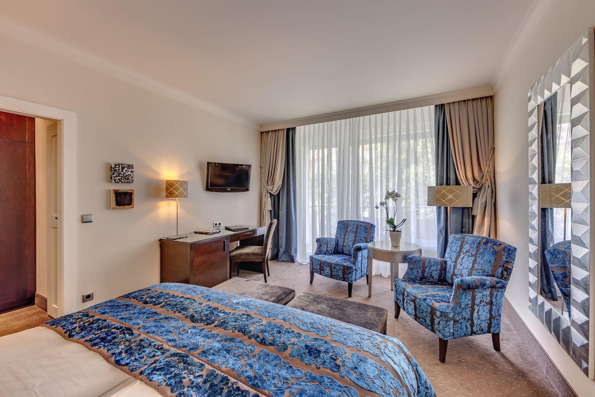 Bernstein Kastania Berlin
