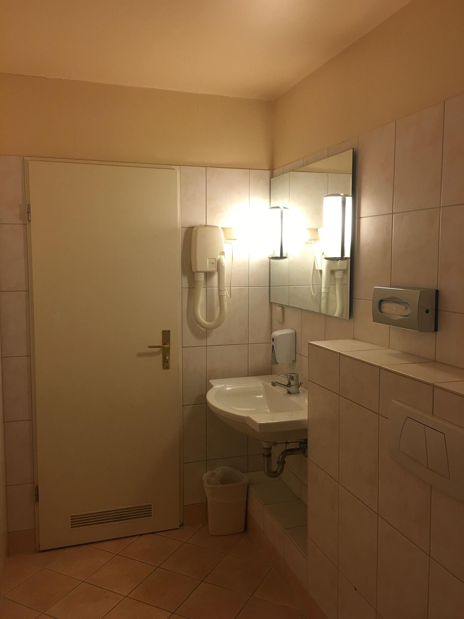 Kurfuerst Am Kurfuerstendamm Hotel