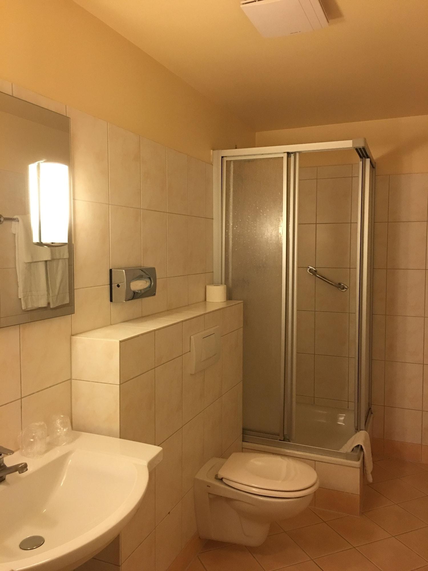 Kurfuerst Am Kurfuerstendamm Hotel Berlin
