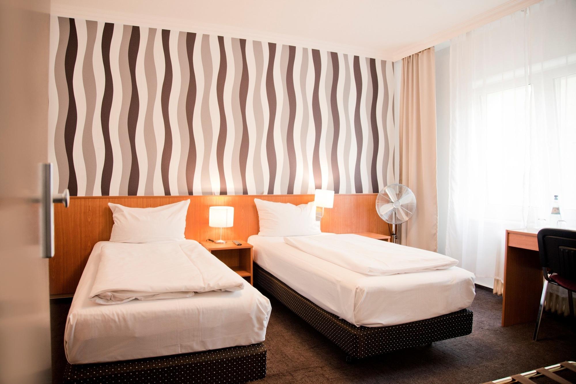 Les Nations Hotel 3*