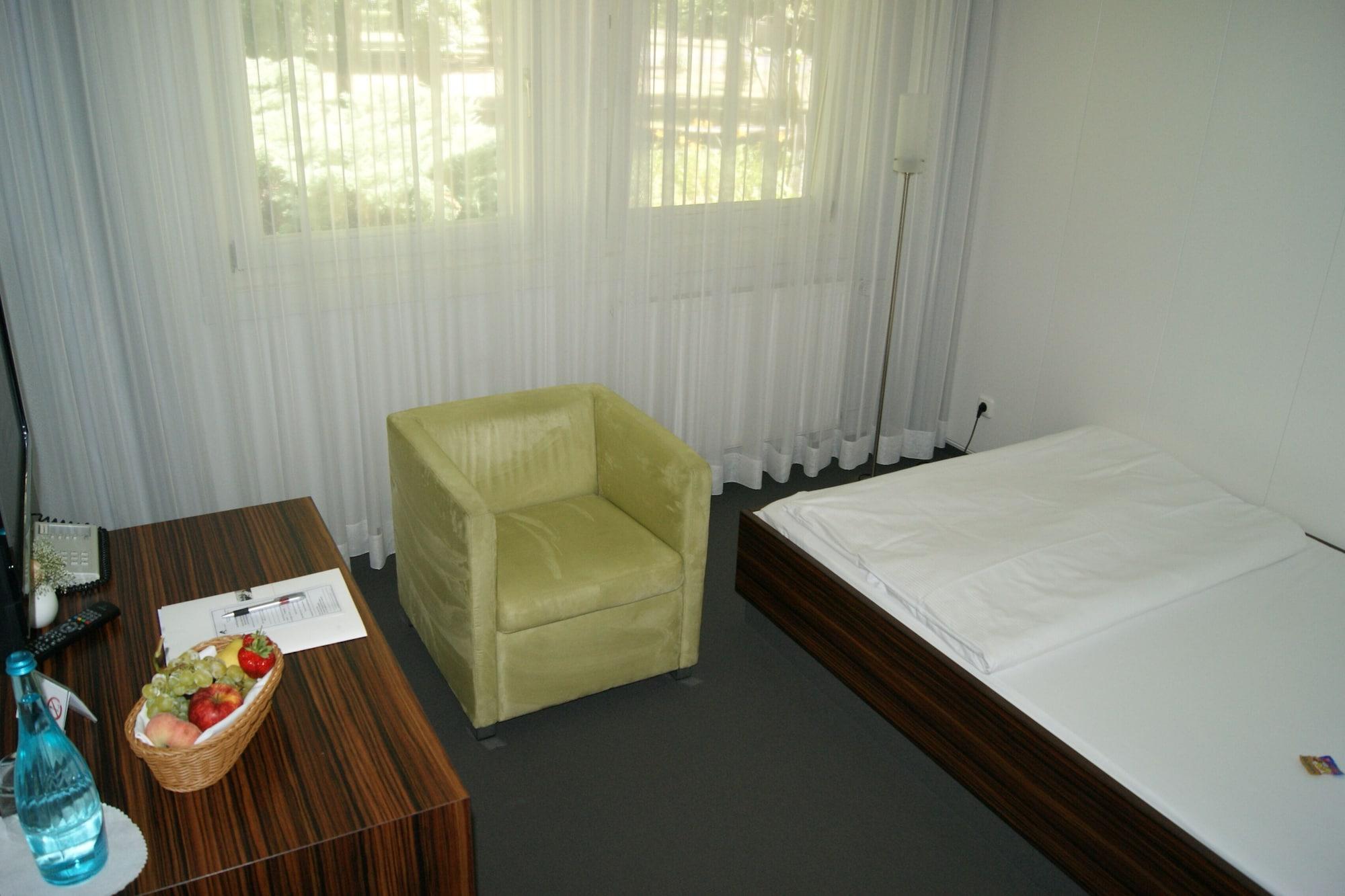 Schmöckwitz 3*