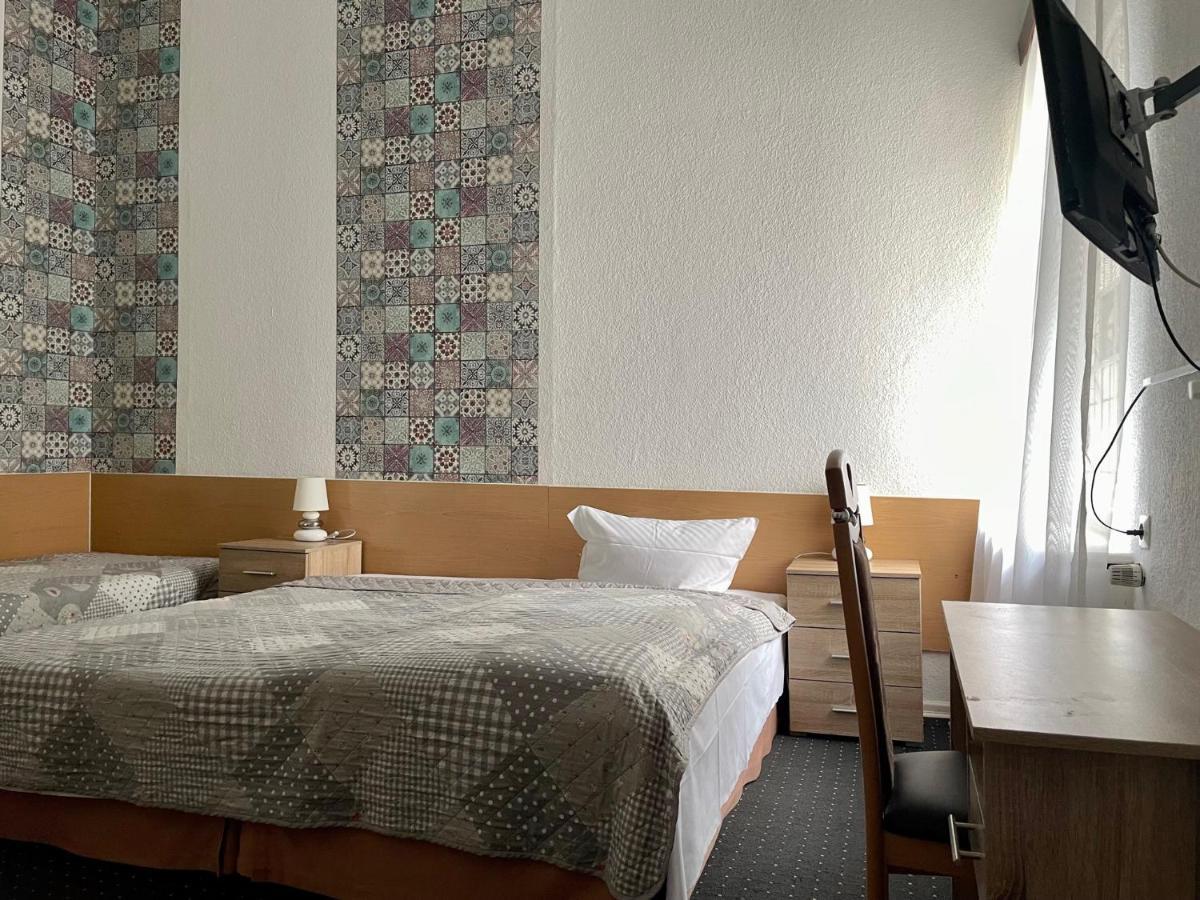 Castell Am Kurfuerstendamm Hotel
