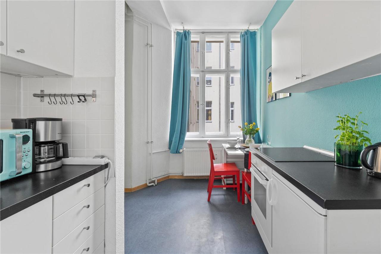 33 Efg Schoenhauser Allee Mit Balkon Apartment Berlin
