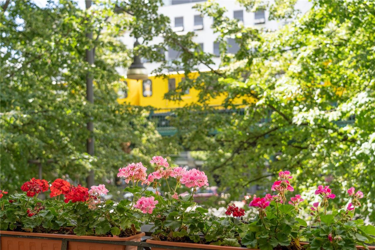 33 Efg Schoenhauser Allee Mit Balkon * Berlin