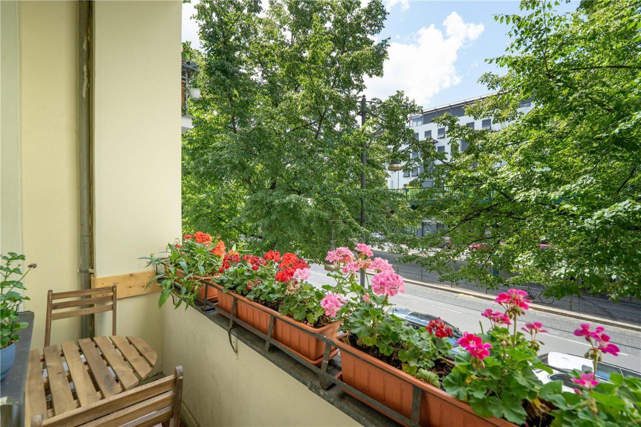 33 Efg Schoenhauser Allee Mit Balkon