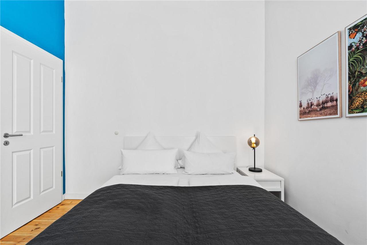Apartment 33 Efg Schoenhauser Allee Mit Balkon Berlin