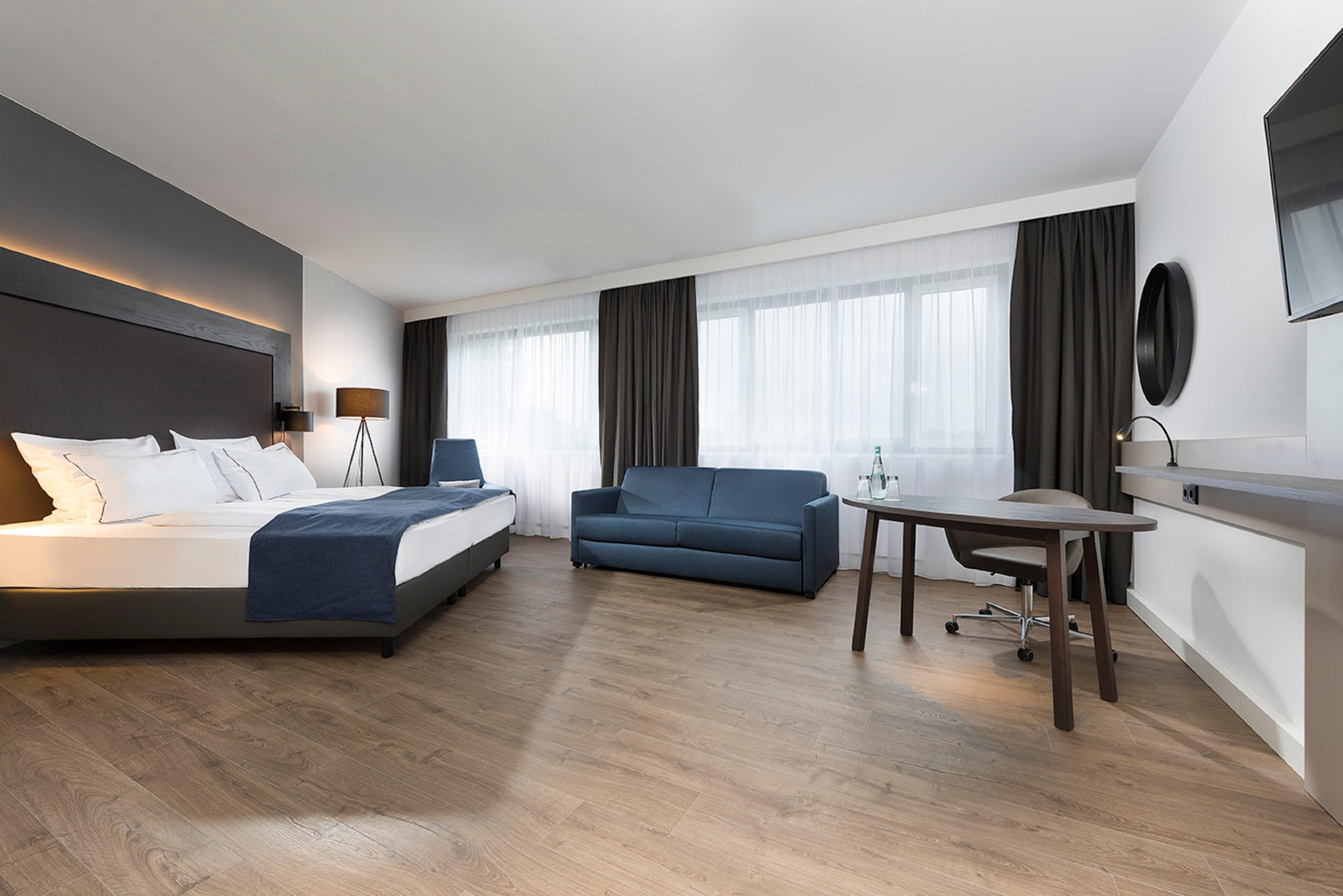 Hotel Holiday City-west By Ihg