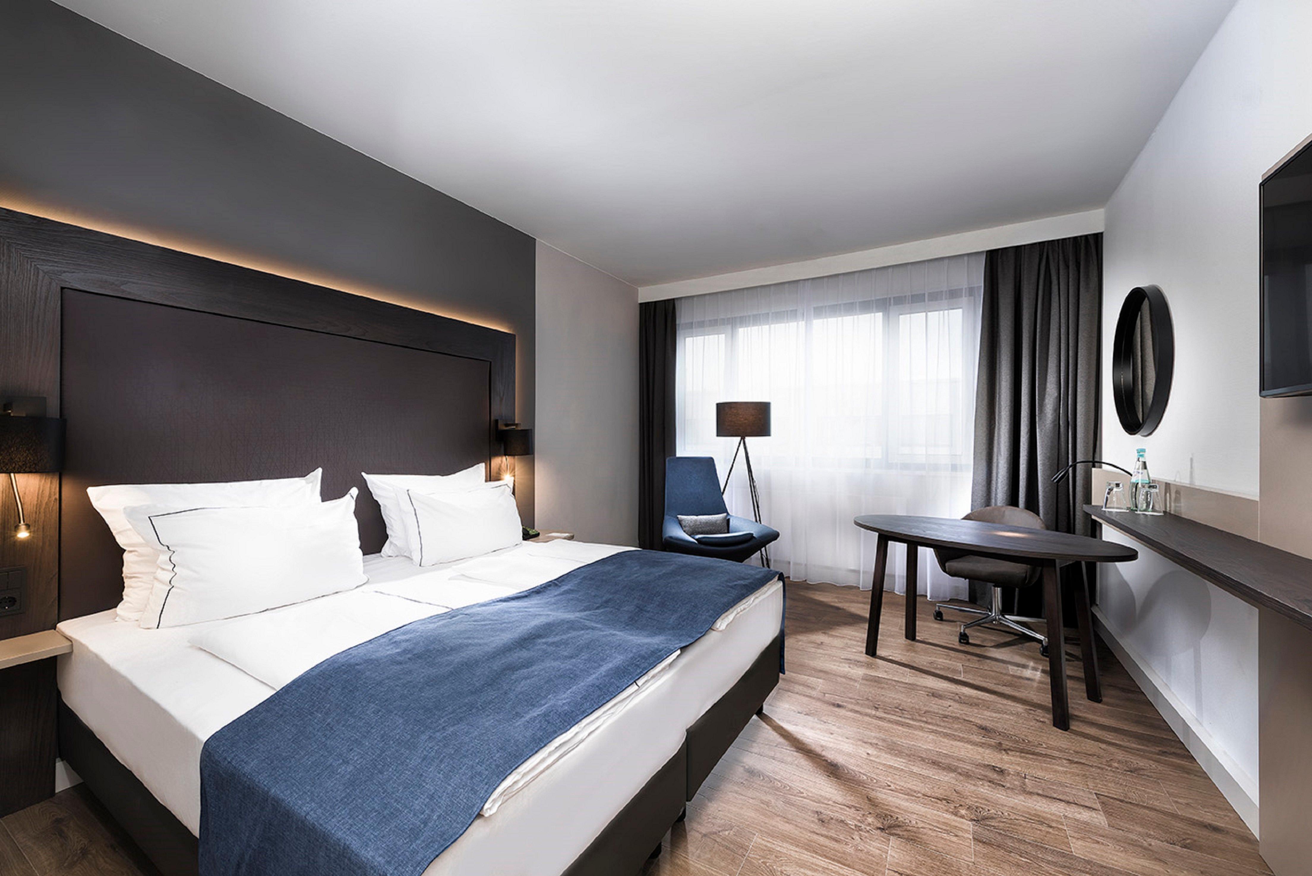Holiday City-west By Ihg 4*