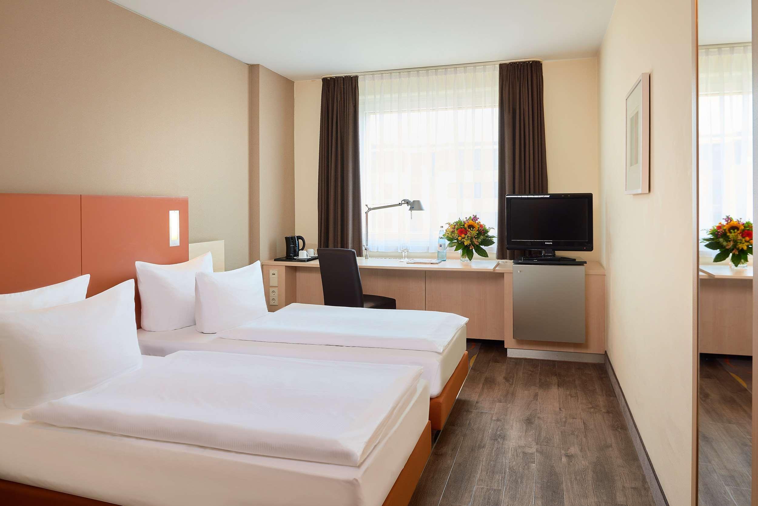 Essential By Dorint Berlin-adlershof 3* Berlin