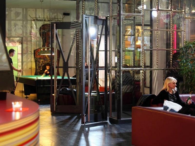 Albergue Industriepalast
