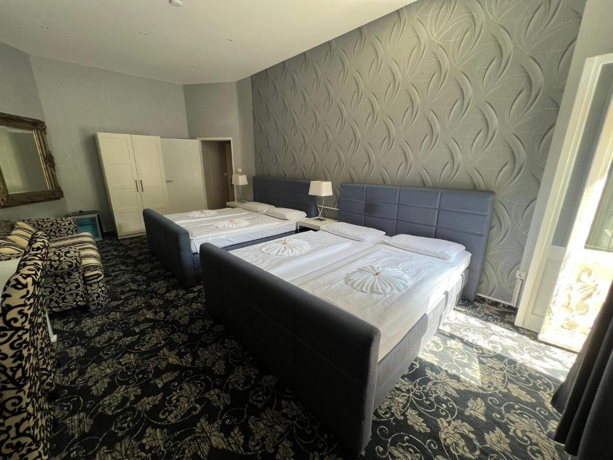 Hotel Gasteiner Hof 2*