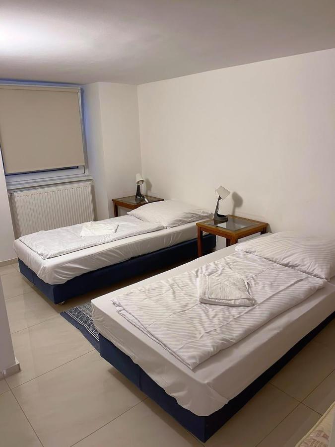Pension Thomas Rooms *