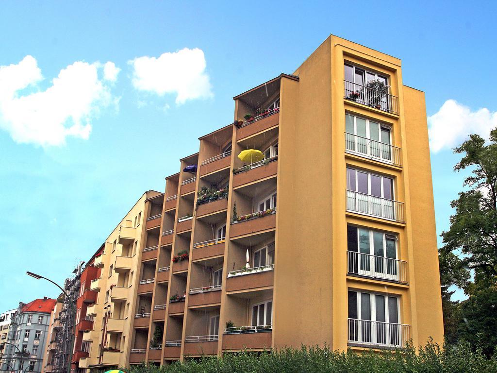 Apartment Eisenacher Strasse Berlin