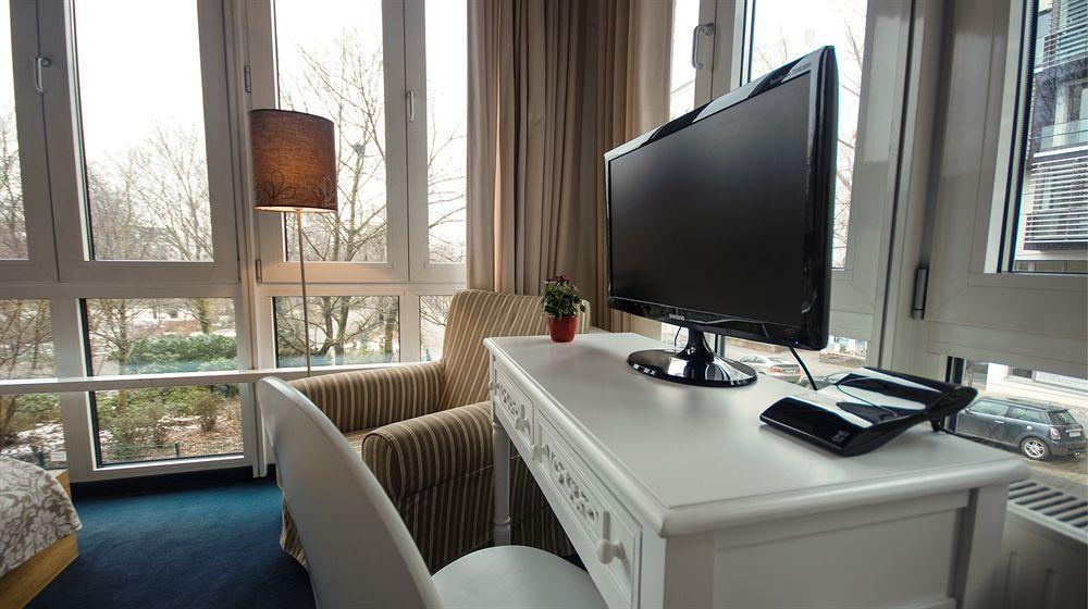 Midi Parkhotel Mitte Guest house Berlin