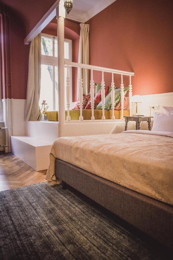 Henri Kurfuerstendamm 4* Berlin