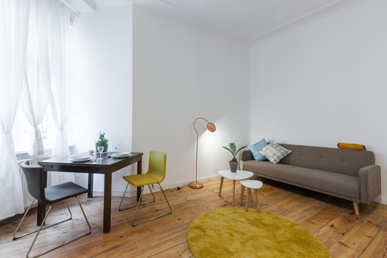 Apartamento Wichertstrasse 47 *