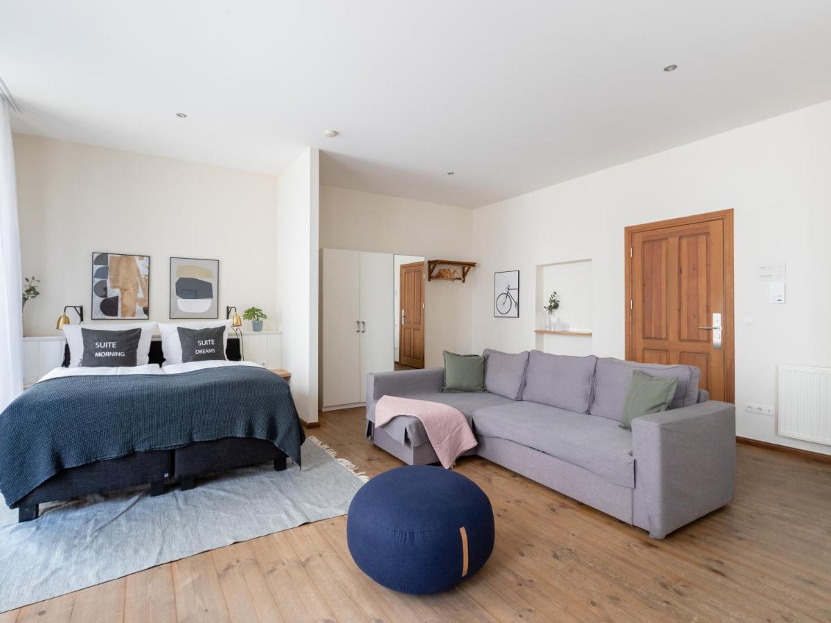 Schoenhouse Avenue - Digital Access Apartment