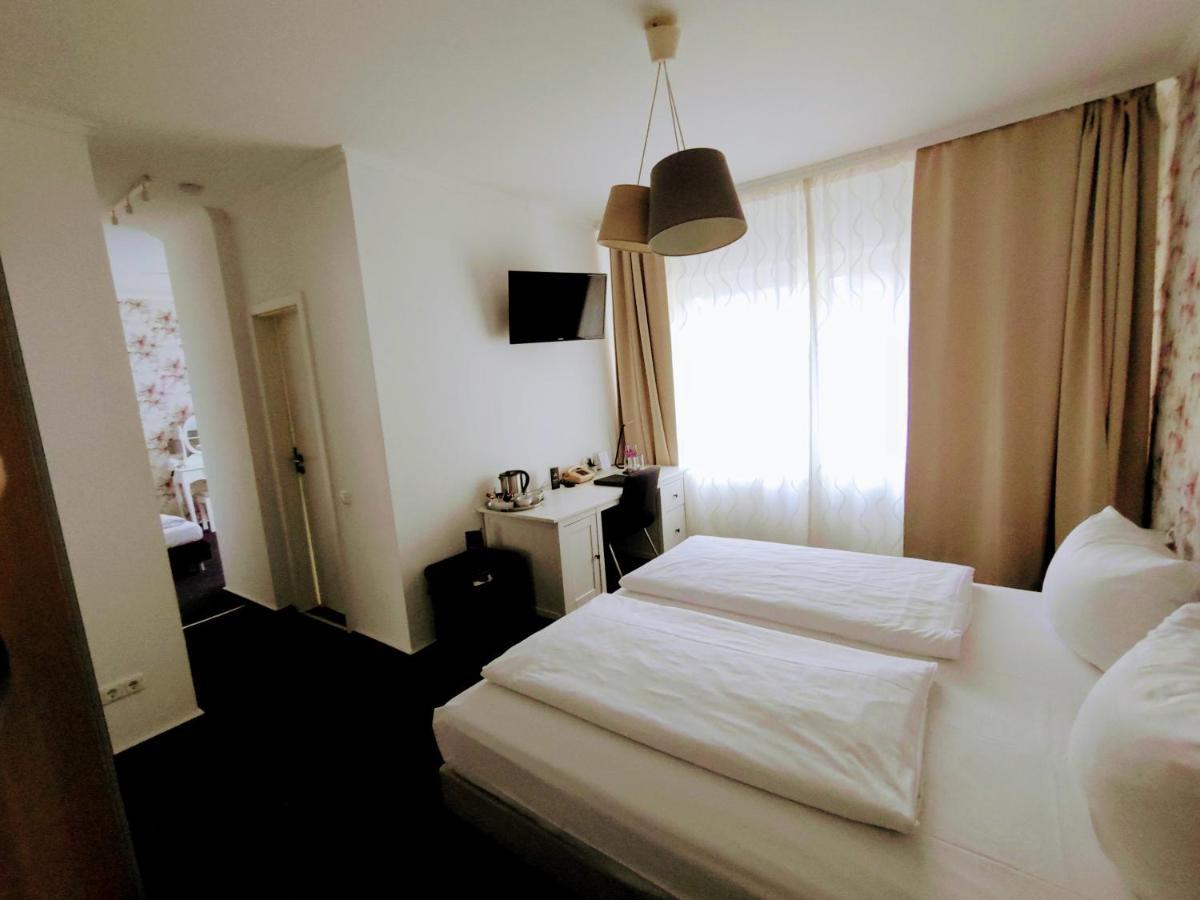 Les Nations Hotel 3*
