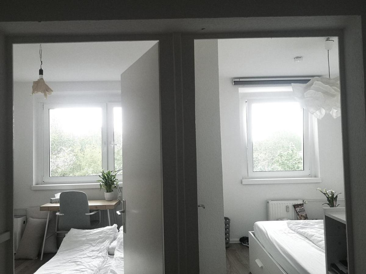 Female With Vegan Breakfast Homestay Berlin