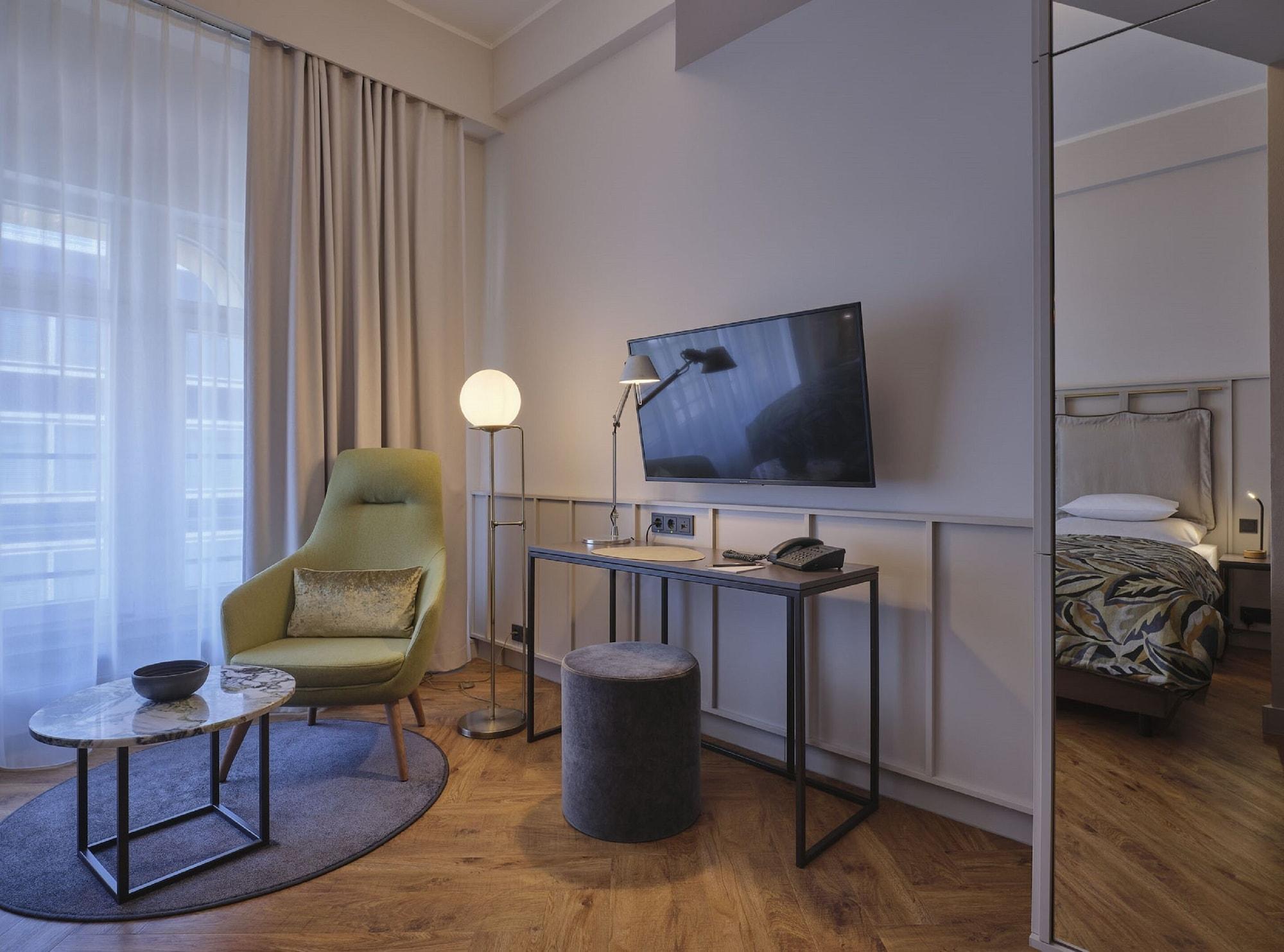Classik Alexander Plaza 4* Berlim
