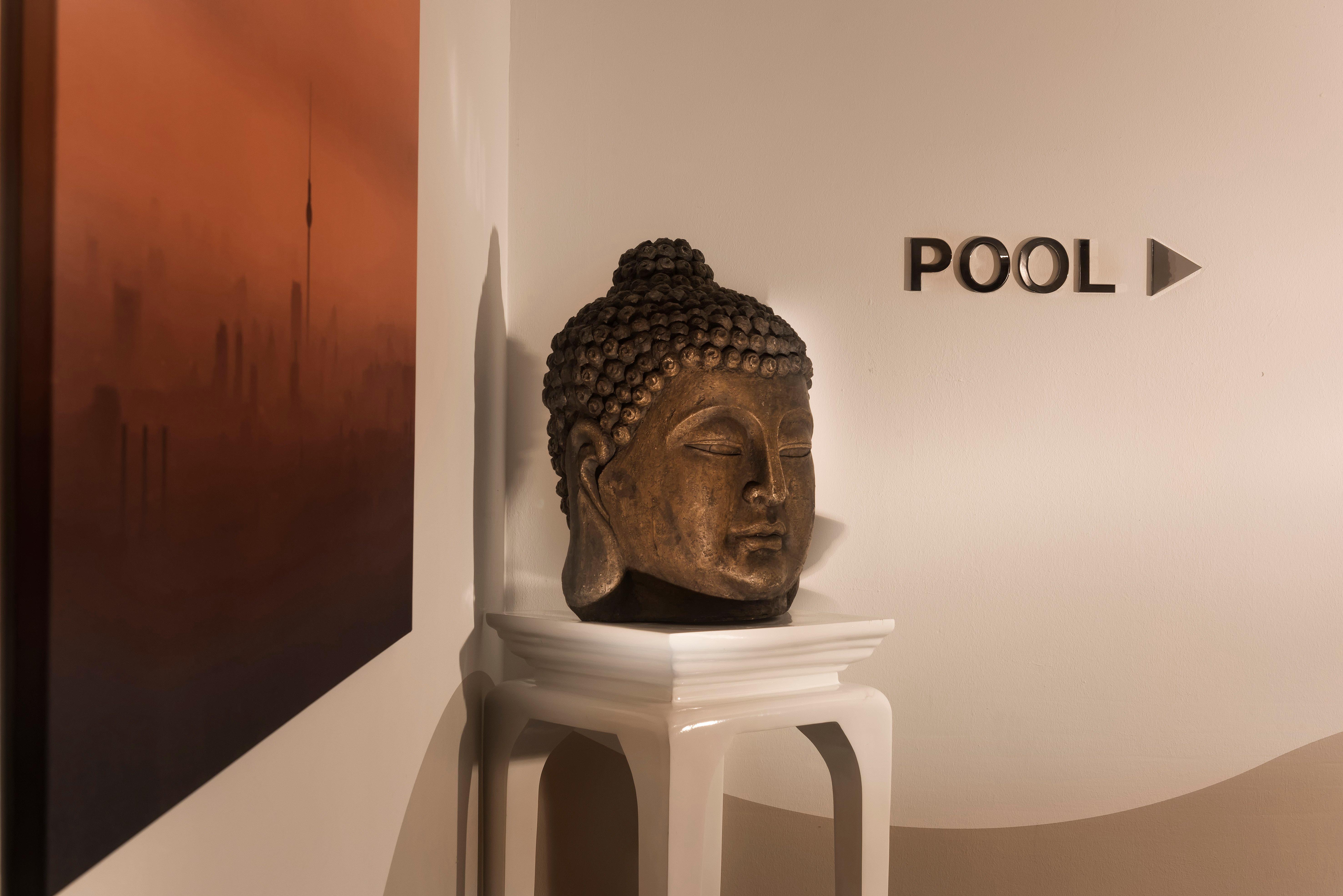 Hotel Holiday City-west By Ihg