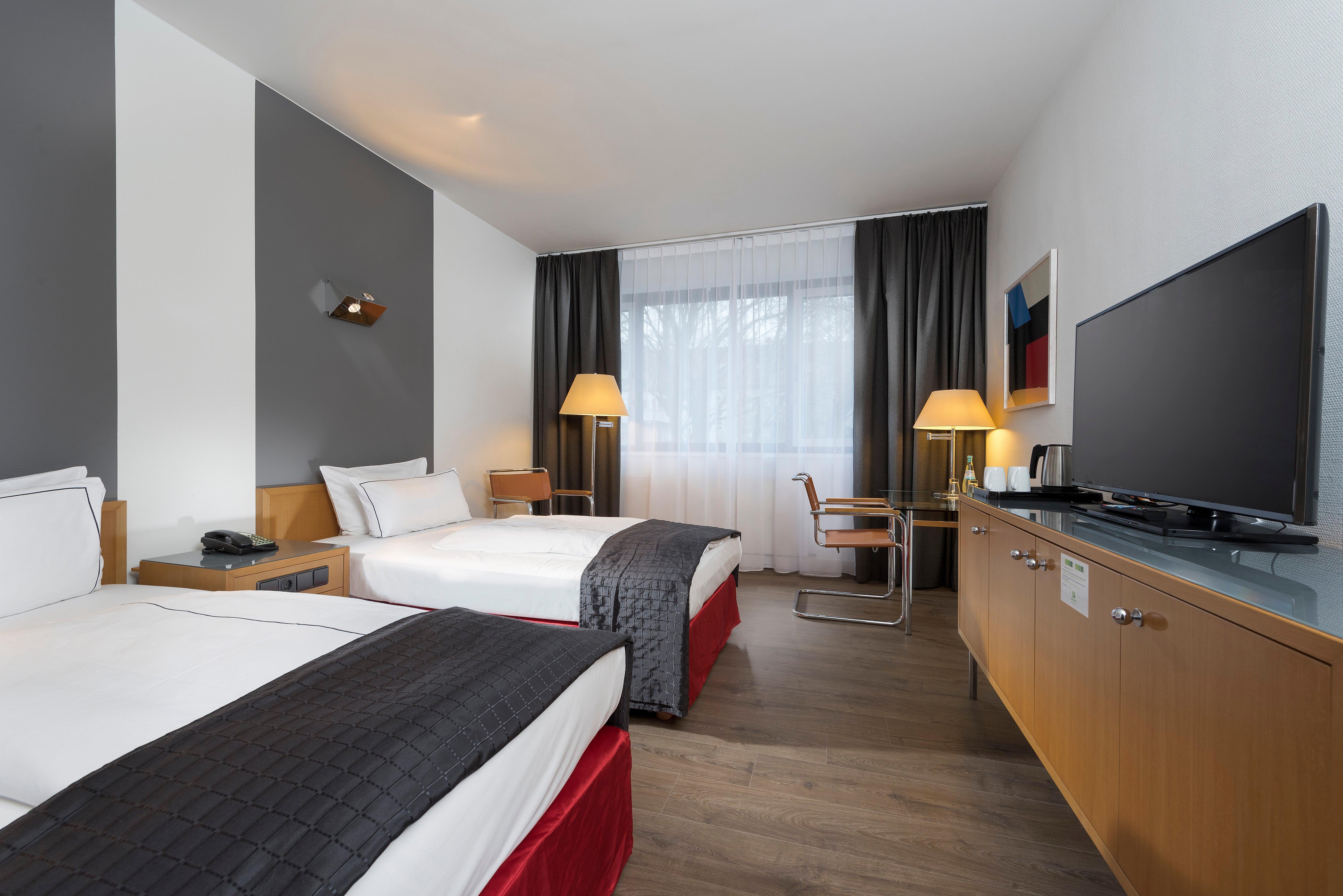 Holiday City-west By Ihg Berlin