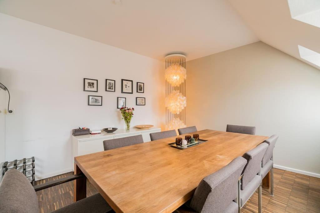 Ruhige Dachwohnung Mit Terrasse Mitte - Spacious Modern Rooftop Loft In Mitte Berlin