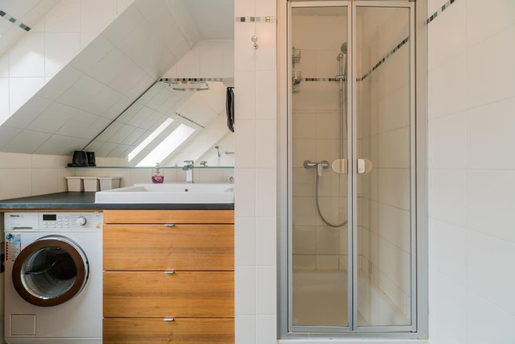 Ruhige Dachwohnung Mit Terrasse Mitte - Spacious Modern Rooftop Loft In Mitte * Berlin