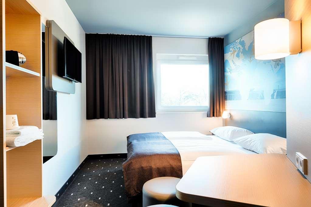 Berlin-airport 2* Berlim