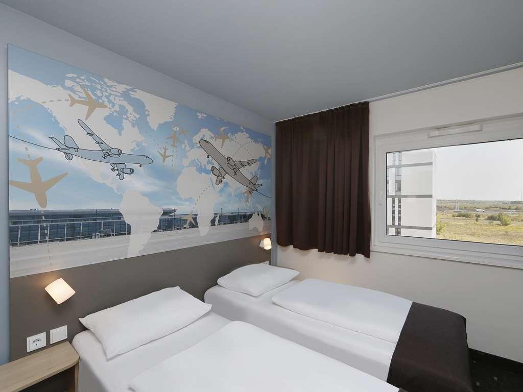 Hotel Berlin-airport 2*