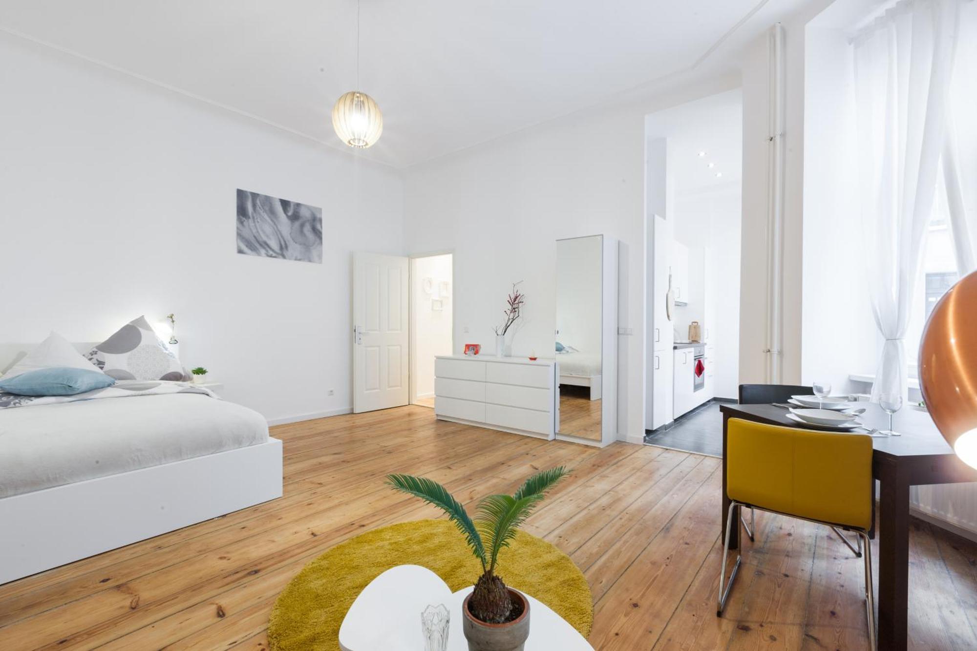 Apartment Wichertstrasse 47