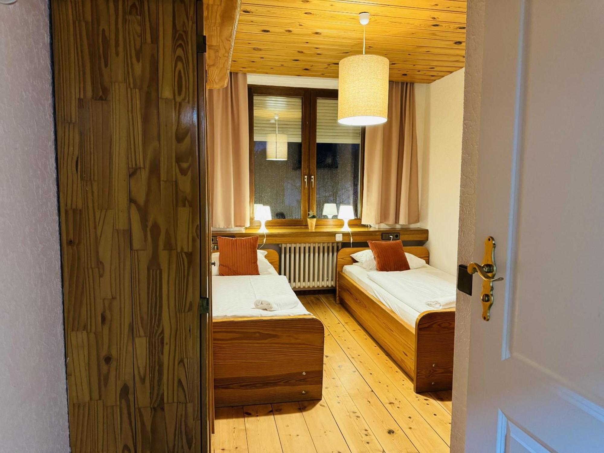 Hotel Nest 2*