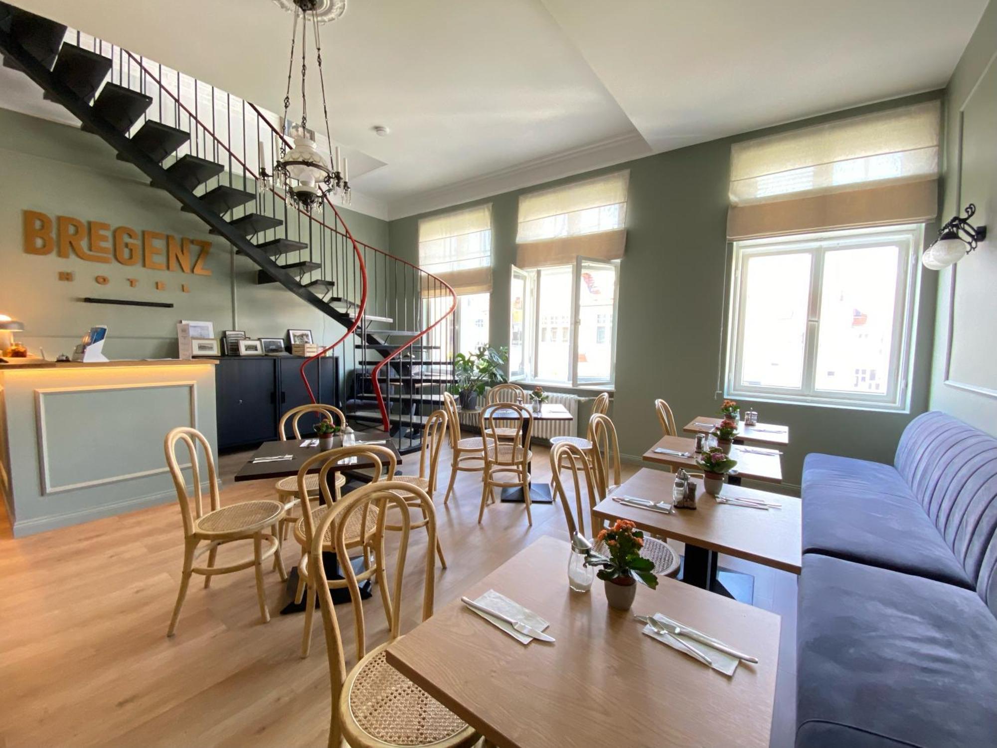 Acomodação com café da manhã  Bregenz 3*