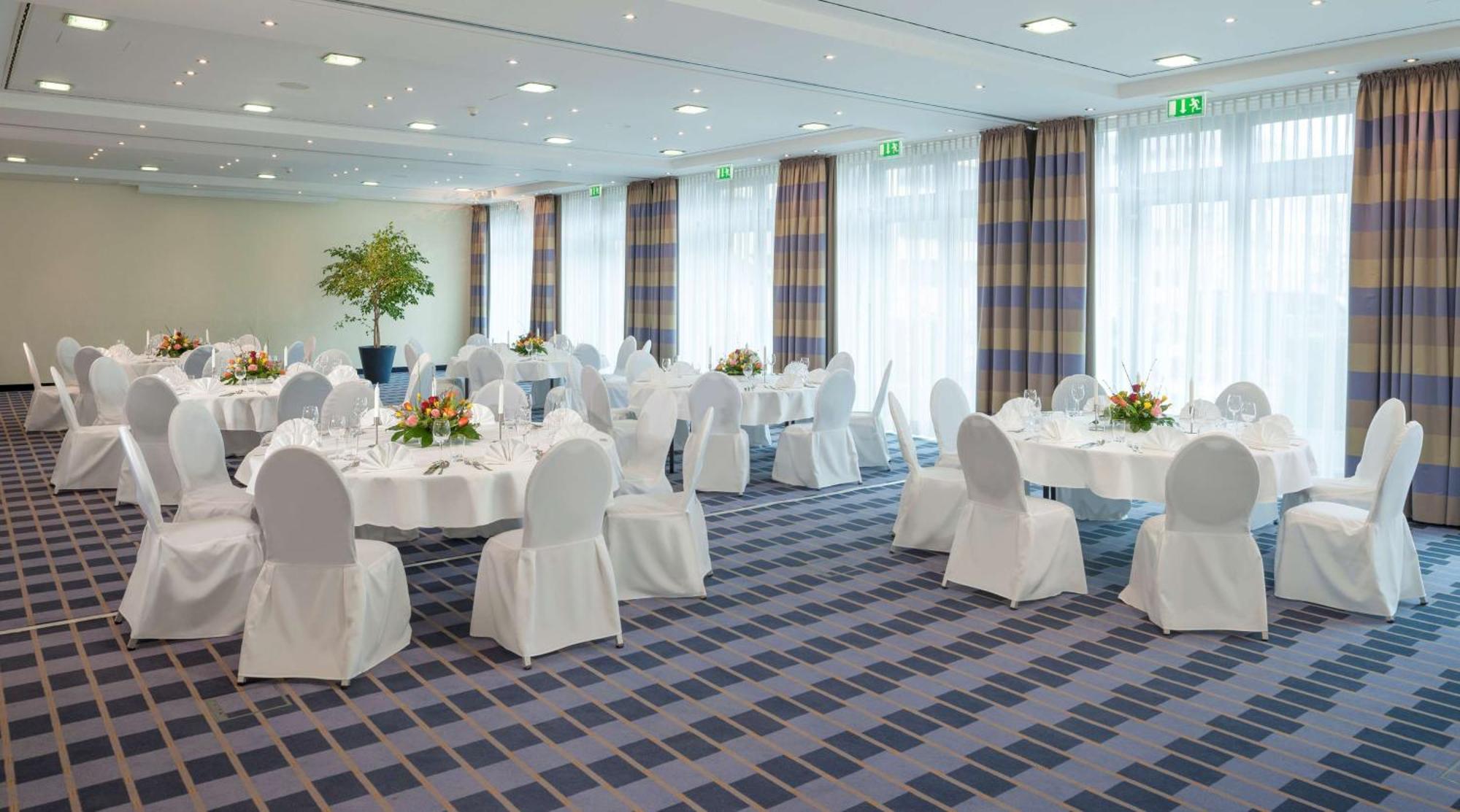 Essential By Dorint Berlin-adlershof 3*
