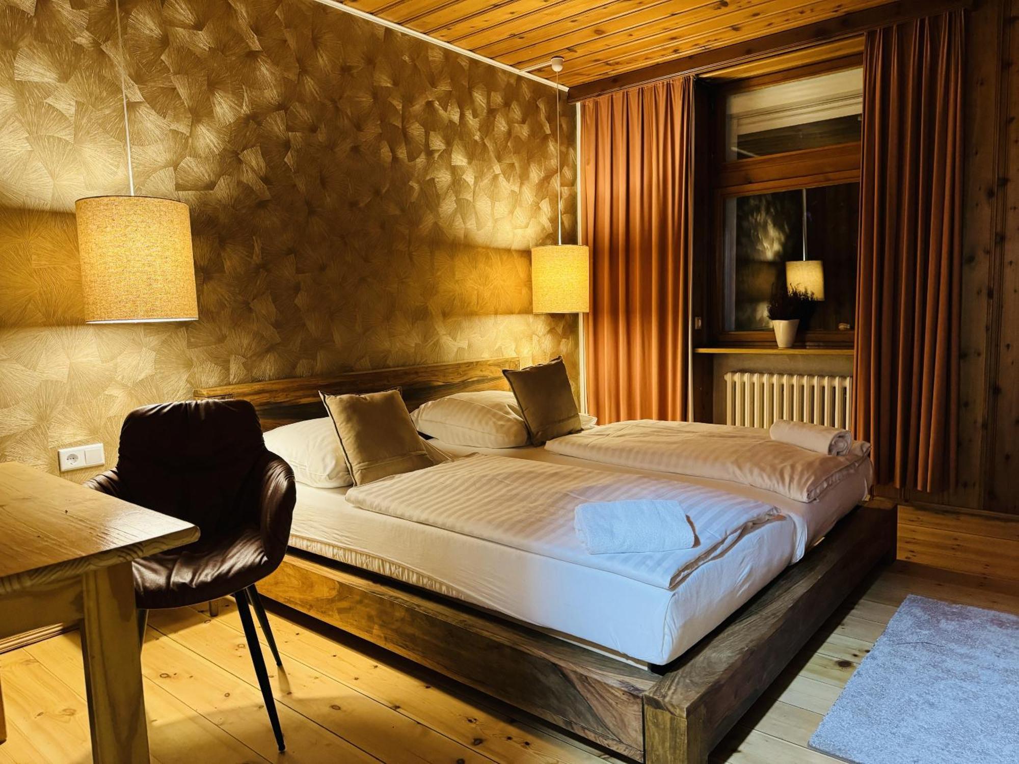 Hotel Nest