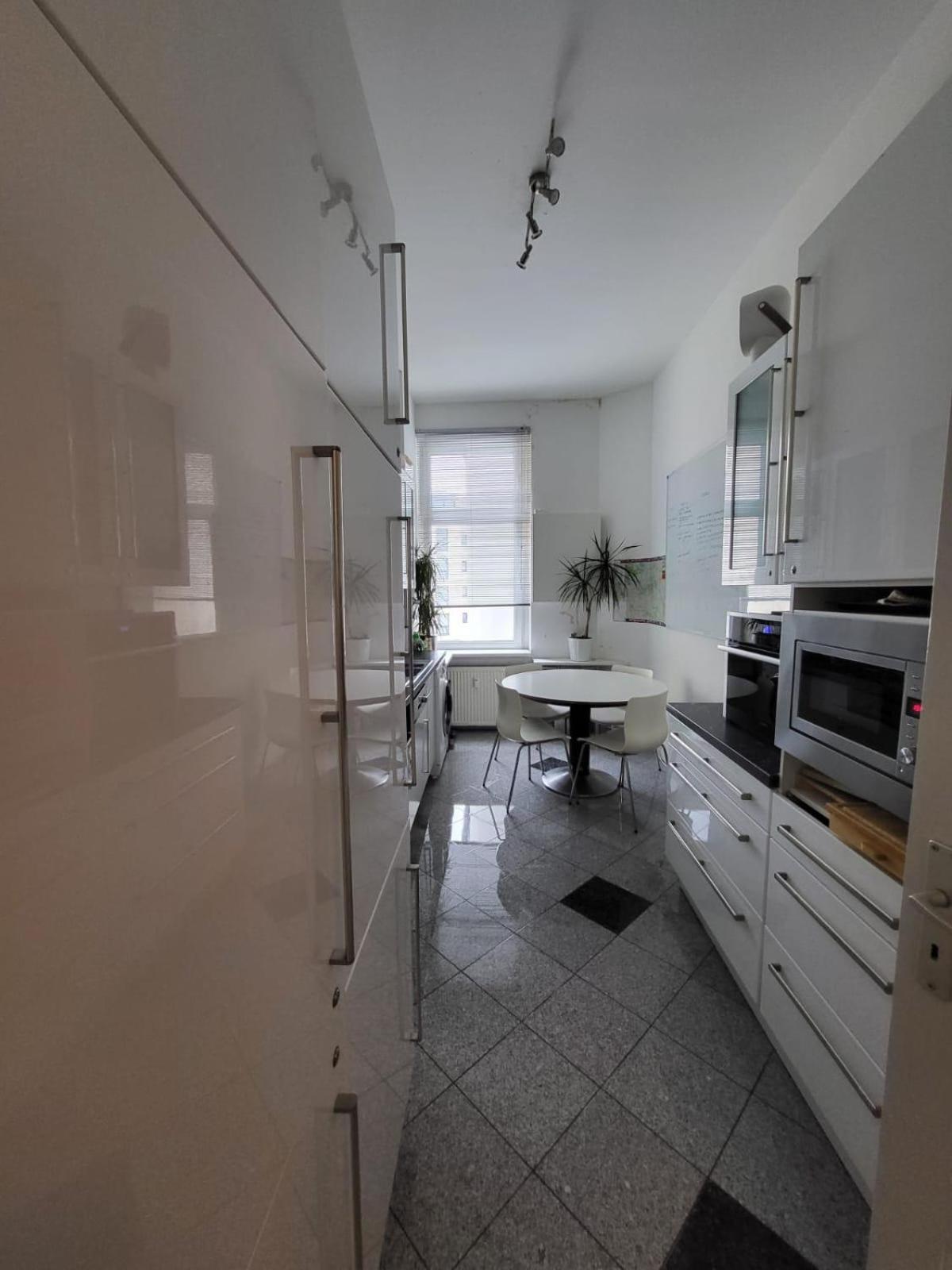 Cosy And Flat With Piano Berlin