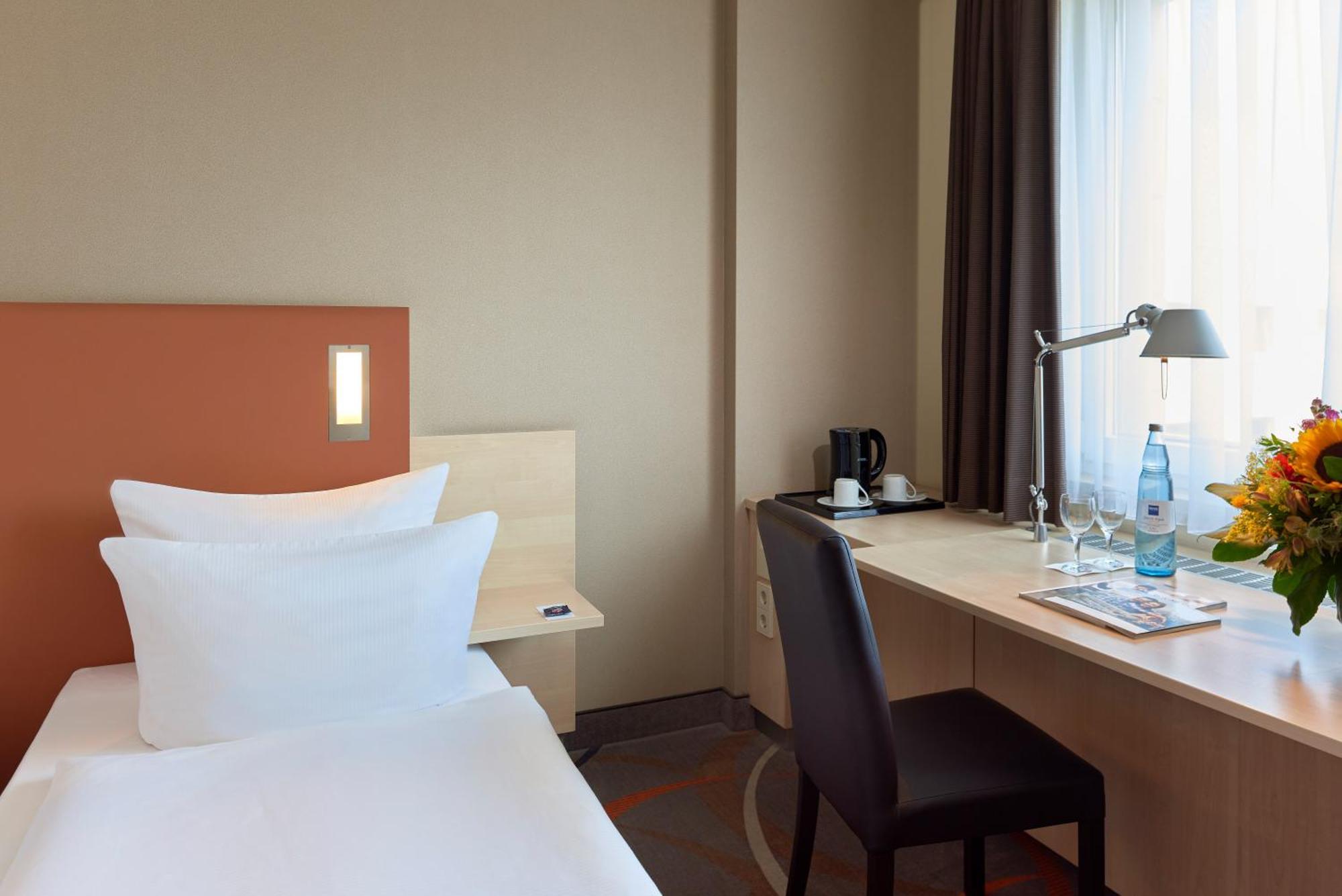 Essential By Dorint Berlin-adlershof Hotel Berlin