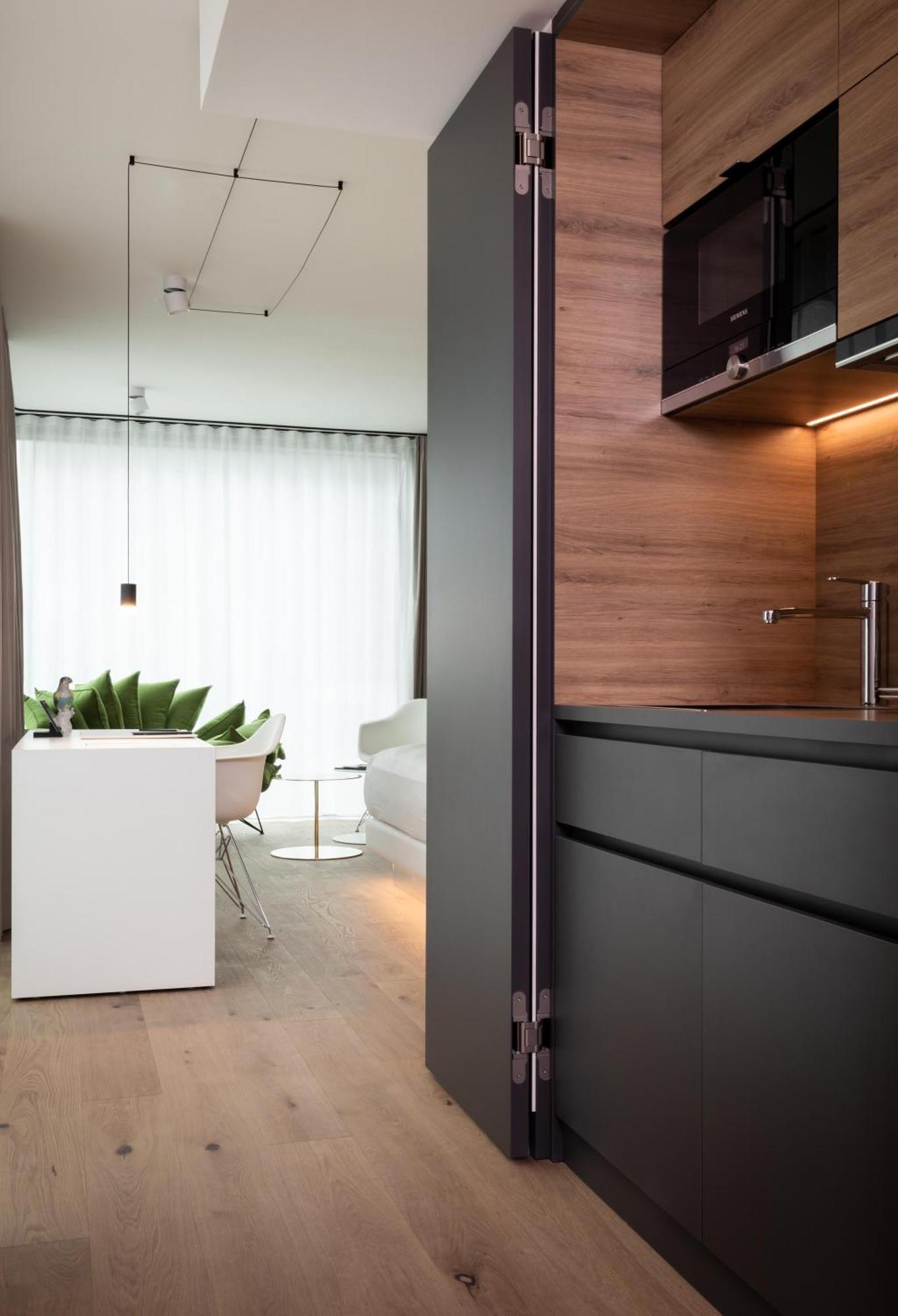 Kpm & Residences 5*