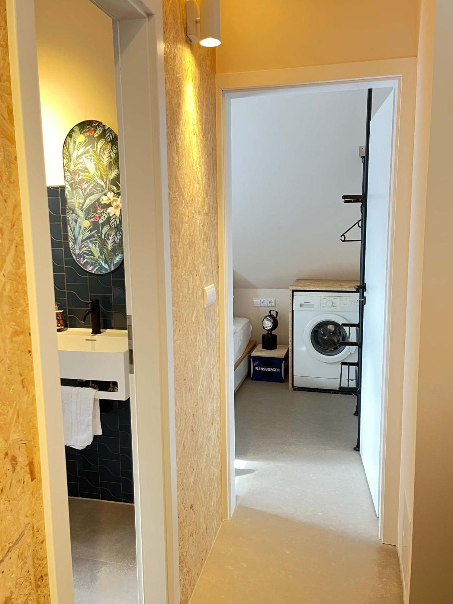 Quiet&cozy Perfect For Groups & Families & Business Trips, Near Ber Airport *