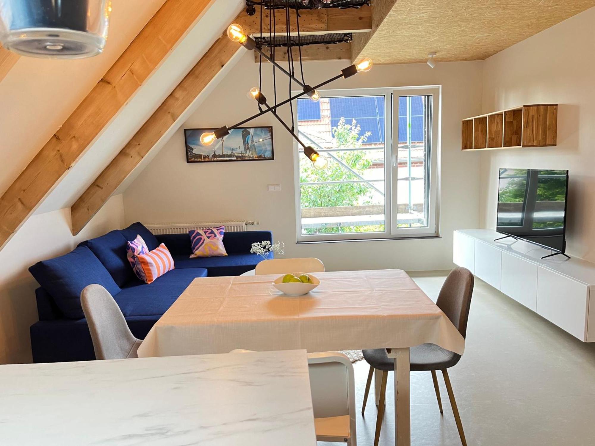 Quiet&cozy Perfect For Groups & Families & Business Trips, Near Ber Airport Apartment Berlin